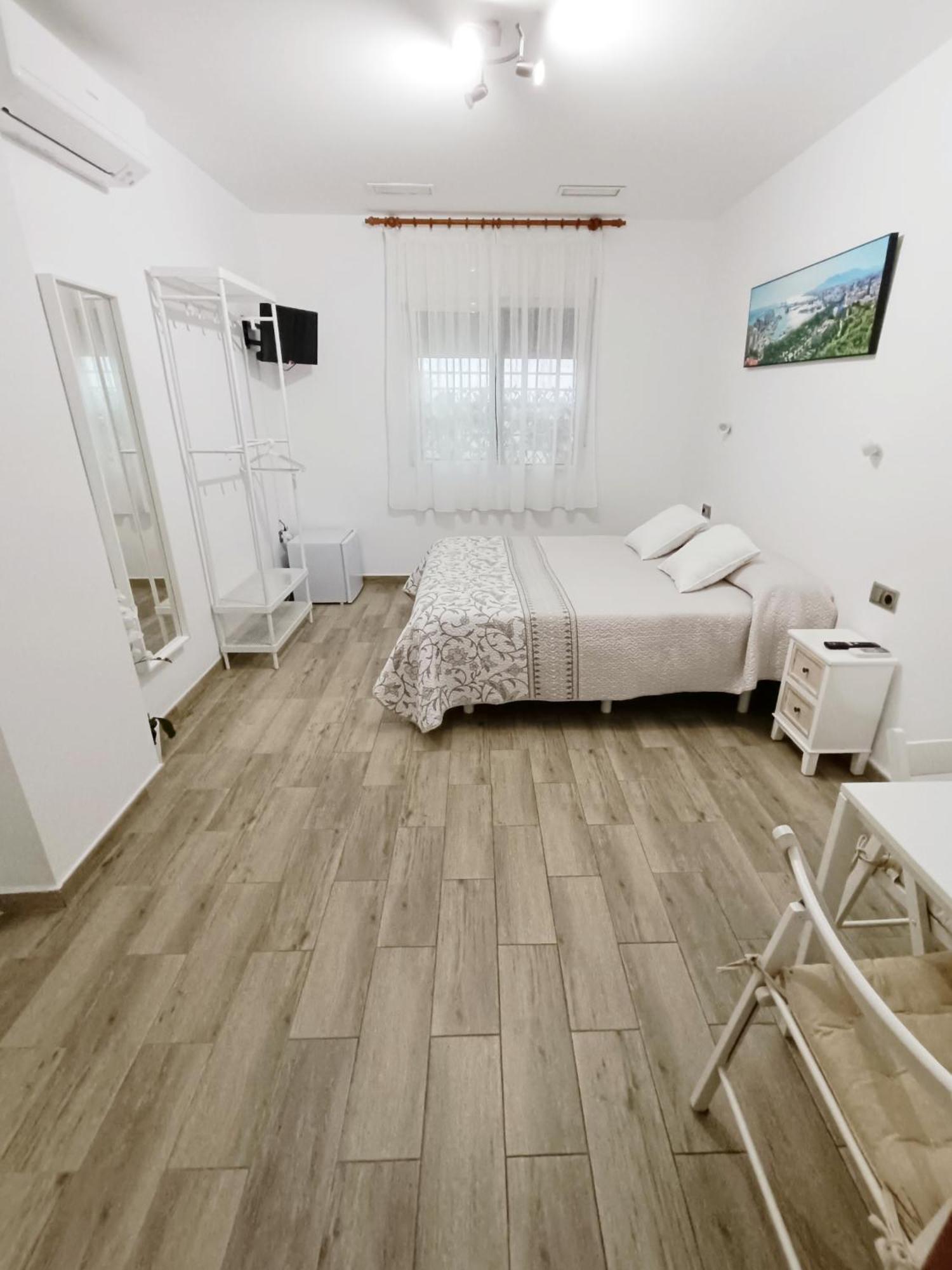 Habitacion Independiente Cerca Del Mar Málaga Kültér fotó