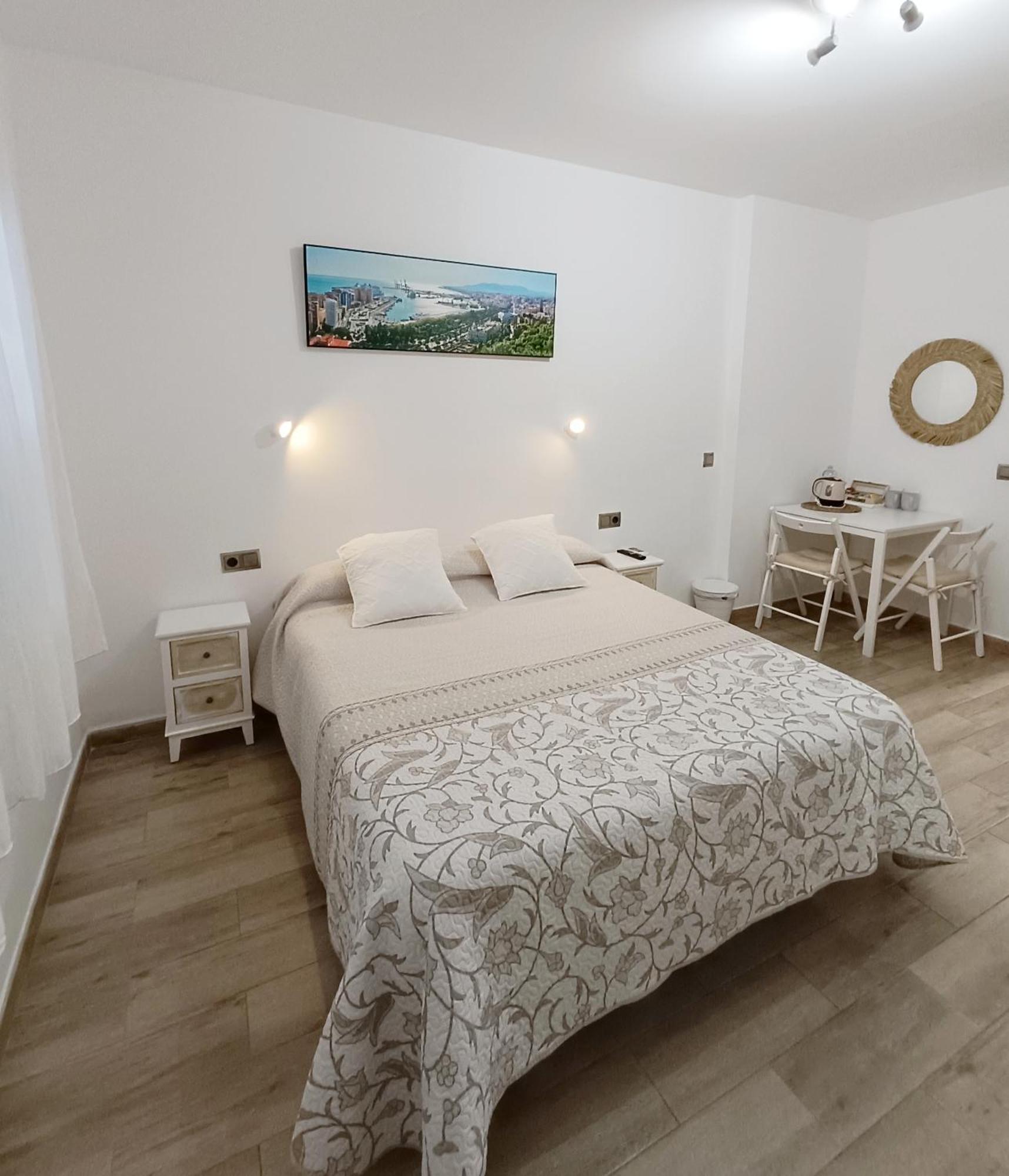 Habitacion Independiente Cerca Del Mar Málaga Kültér fotó